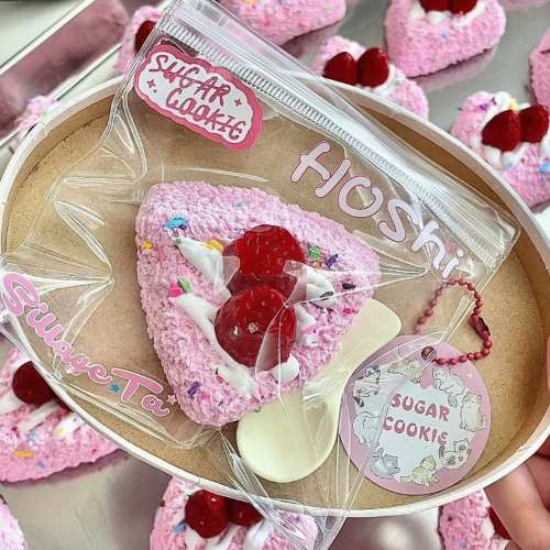 Strawberry Cream Onigiri Squishy